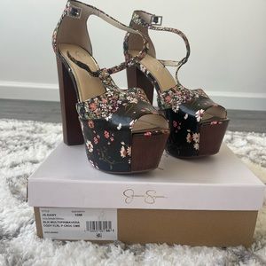 Jessica Simpson platform! New!!!